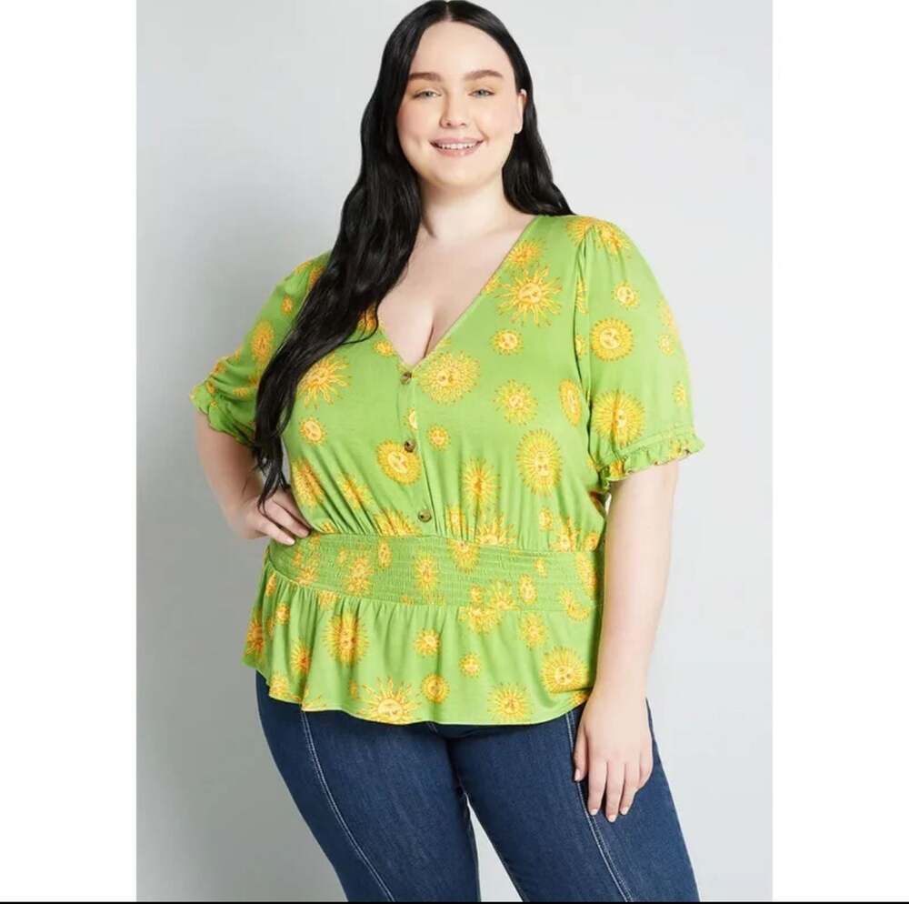 3X 22 Plus Size Green ModCloth Sun Pattern Peplum Blouse Top Peasant Shirt